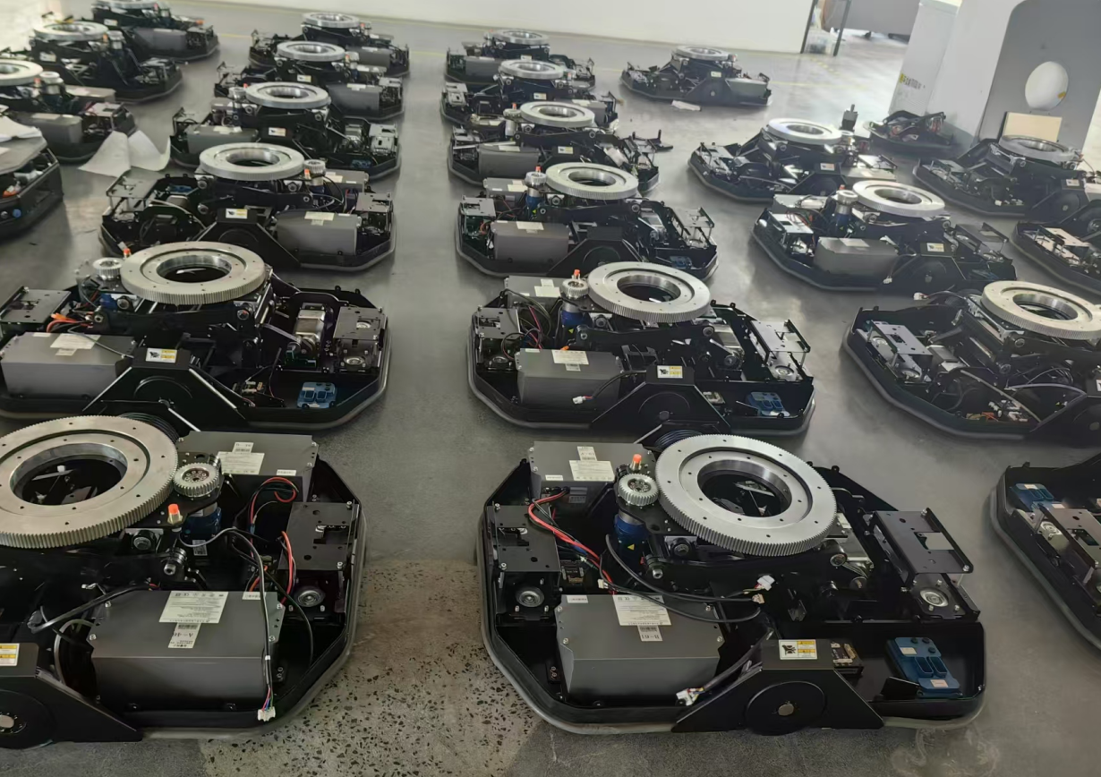 產(chǎn)品上新-AGV潛伏頂升機(jī)器人